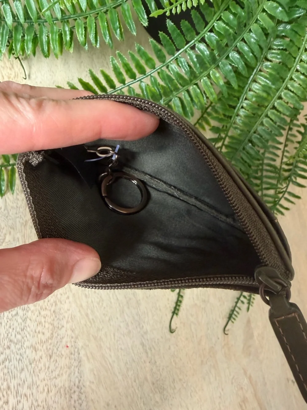 FOSSIL leather suede Studded Zip Wallet - Dark Green/Grey Never Used
